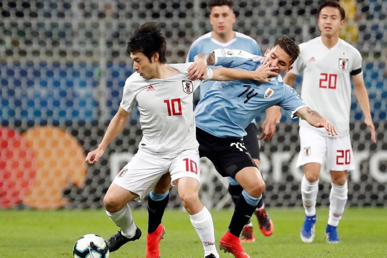 Japón sorprende a Uruguay en la Copa América (22) Latino News