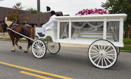 Kamille Funeral