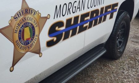Recluso ataca a oficial correccional del condado de Morgan