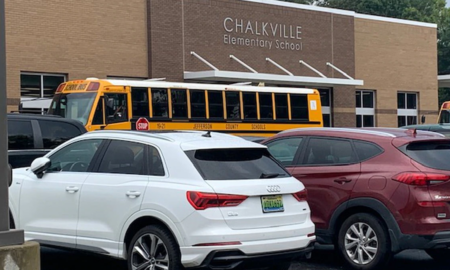 La caída de un rayo provoca la evacuación del edificio principal de Chalkville Elementary