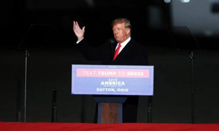 Trump sugiere que anunciará su candidatura presidencial el 15 de noviembre