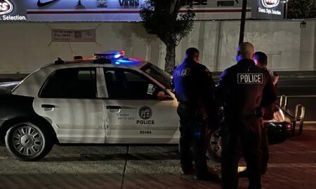 Acusan de asesinato a pandilla vinculada con la muerte de dos policías latinos