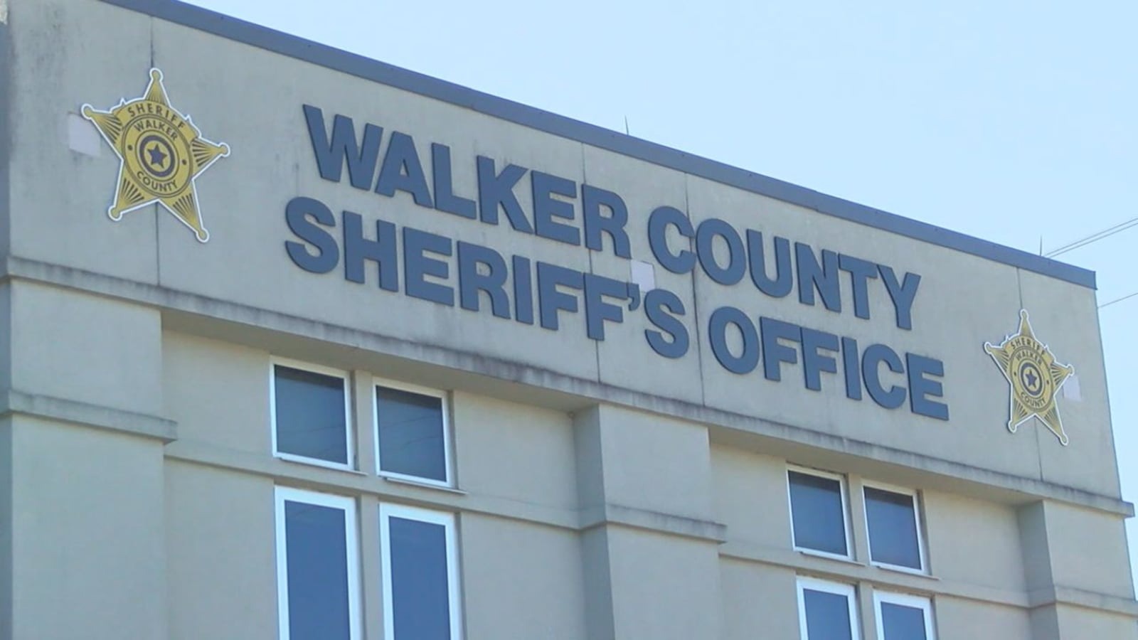 El hombre que escapó de la policía en Walker, vuelve a estar bajo custodia
