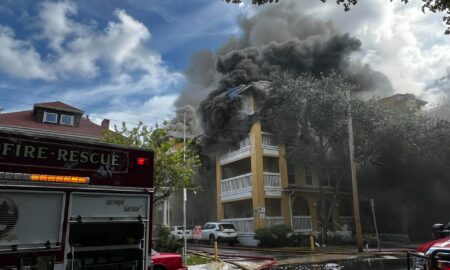 Evacuan un edificio en Miami tras incendio precedido de tiroteo que dejó un herido grave