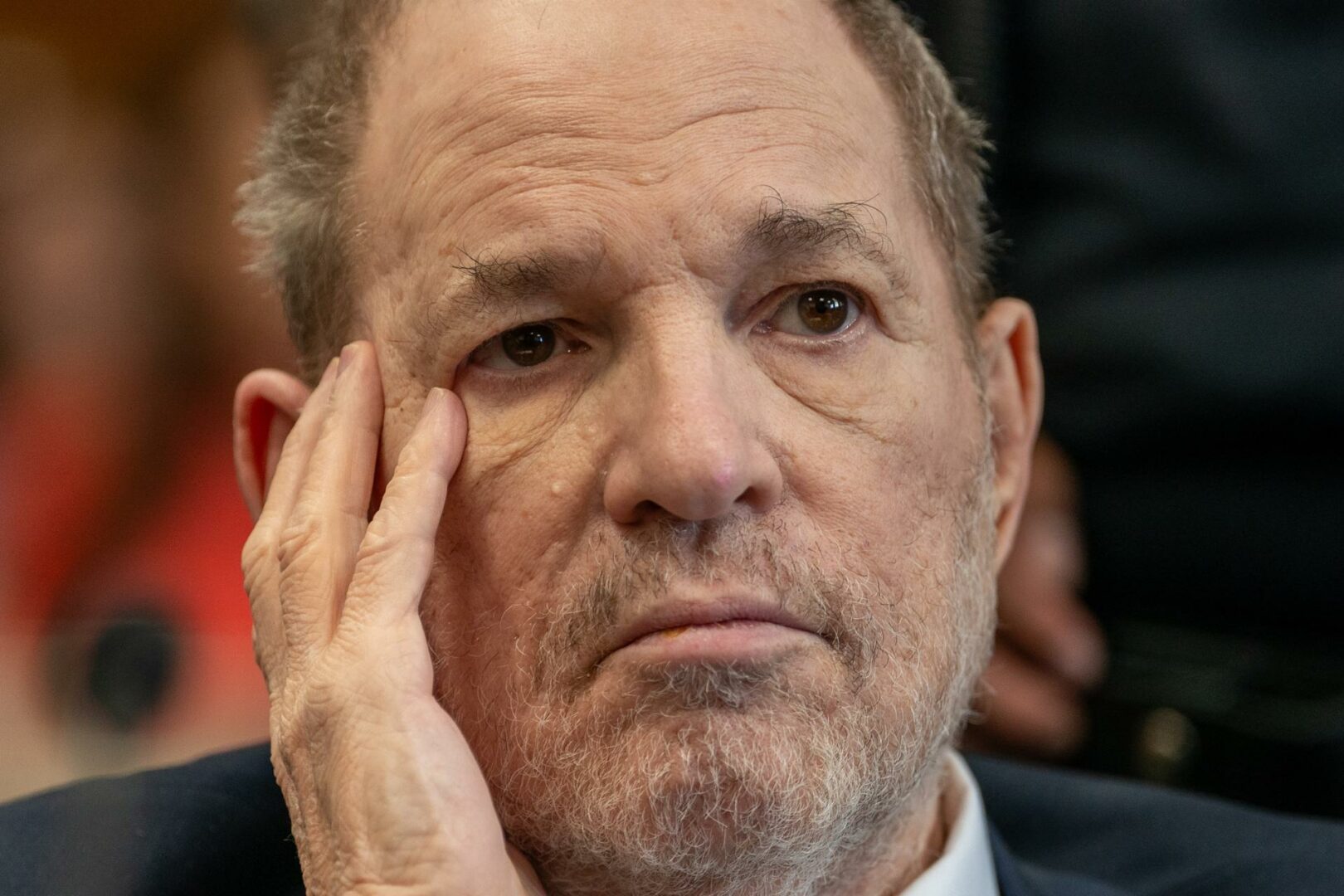 Harvey Weinstein pide se anule su condena de California y se le conceda nuevo juicio