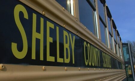 Escuelas del condado de Shelby dan la bienvenida a nuevos maestros