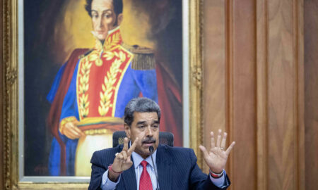 Nicolás Maduro: "No le vamos a entregar a esta oligarquía fascista el poder político"