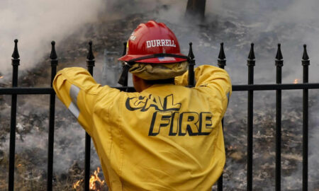 Detienen en California a un bombero imputado por ocasionar al menos cinco incendios