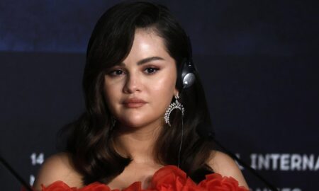 Selena Gomez admite infertilidad y considera la maternidad subrogada