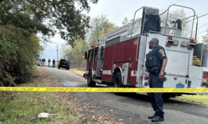 Encuentran dos cuerpos en un vehículo en llamas en Birmingham