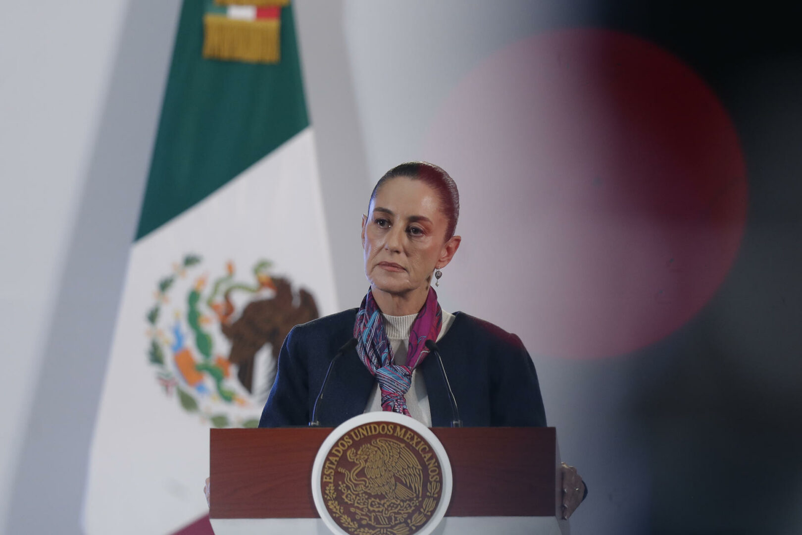 La presidenta de México considera enviar combustible a Cuba por cortes de energía