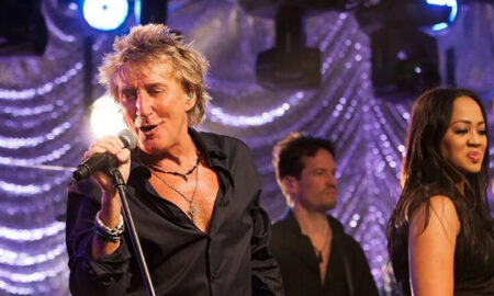 Rod Stewart llega al Coca-Cola Amphitheater