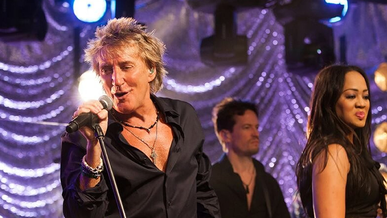 Rod Stewart llega al Coca-Cola Amphitheater