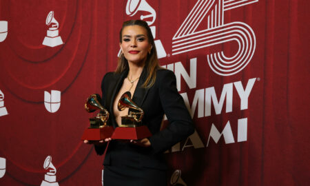 La alfombra de los Latin Grammy estuvo marcada por la moda conceptual y la creatividad