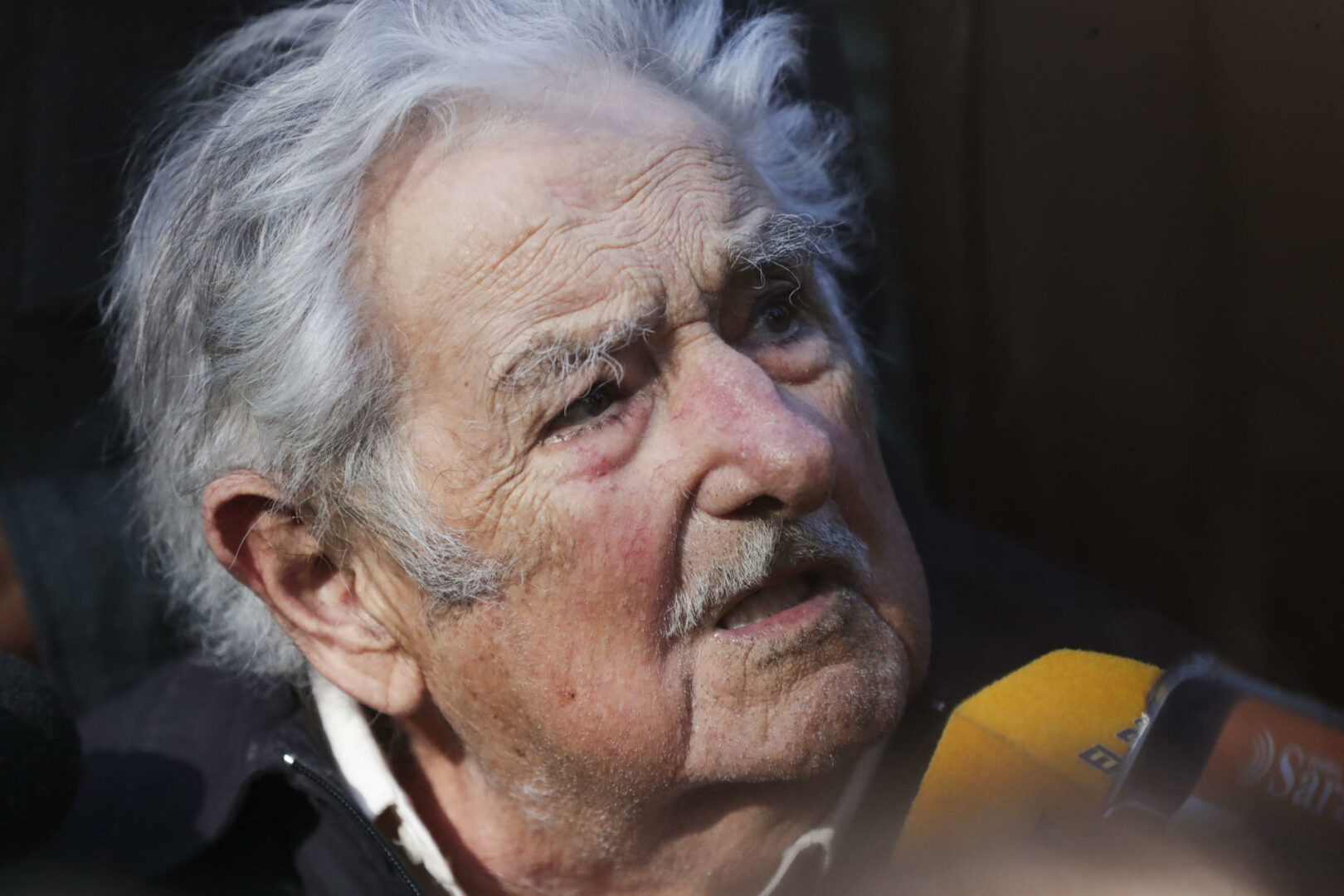 José Mujica se somete a una exitosa cirugía para colocarle un stent esofágico