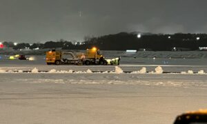 Aeropuerto Birmingham-Shuttlesworth opera con normalidad a pesar de nieve y hielo