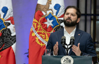 Boric critica a Trump y afirma que sus acciones con respecto a Ucrania son “inaceptables”