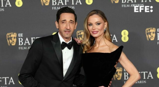 Brillo, encanto y creatividad en la alfombra roja de los premios BAFTA