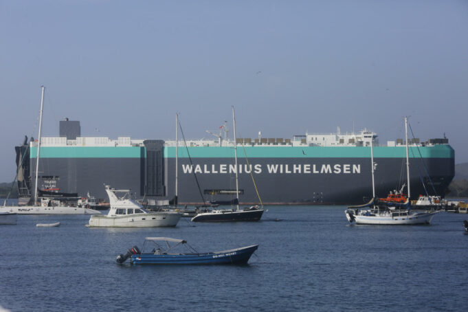 El Gobierno de EE.UU. confirma que sus barcos no pagarán tarifas en el Canal de Panamá El Gobierno de EE.UU. confirma que sus barcos no pagarán tarifas en el Canal de Panamá