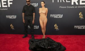 El portavoz de Kanye West asegura que la historia de "Bianca maltratada" es "absurda"