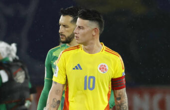 James Rodríguez, el colombiano, ahora juega con el León