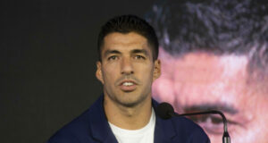 Luis Suárez dice adiós a la selección de Uruguay