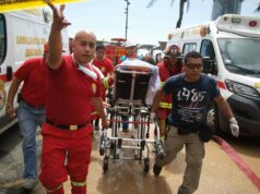 Más de 20 personas heridas tras el colapso del techo en centro comercial peruano