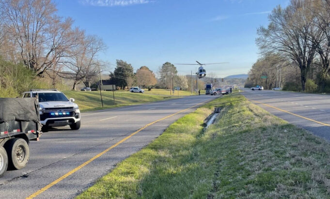 Accidente de varios vehículos en la Carretera 79 deja 5 heridos Accidente de varios vehículos en la Carretera 79 deja 5 heridos