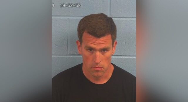 Hombre del condado de Etowah sentenciado a 50 años de prisión por abuso sexual infantil Hombre del condado de Etowah sentenciado a 50 años de prisión por abuso sexual infantil