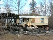 Incendios forestales destruyen casa y propiedad de un hombre en el condado Calhoun Incendios forestales destruyen casa y propiedad de un hombre en el condado Calhoun