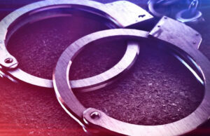 Joven de 16 años arrestado por homicidio tras seis órdenes de arresto Joven de 16 años arrestado por homicidio tras seis órdenes de arresto