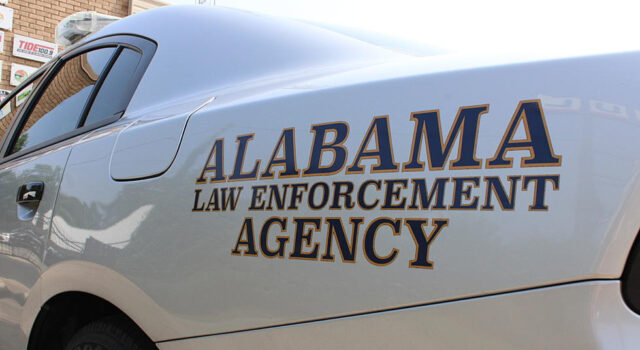 Mujer de 65 años muere en choque frontal en el condado de Tuscaloosa Mujer de 65 años muere en choque frontal en el condado de Tuscaloosa
