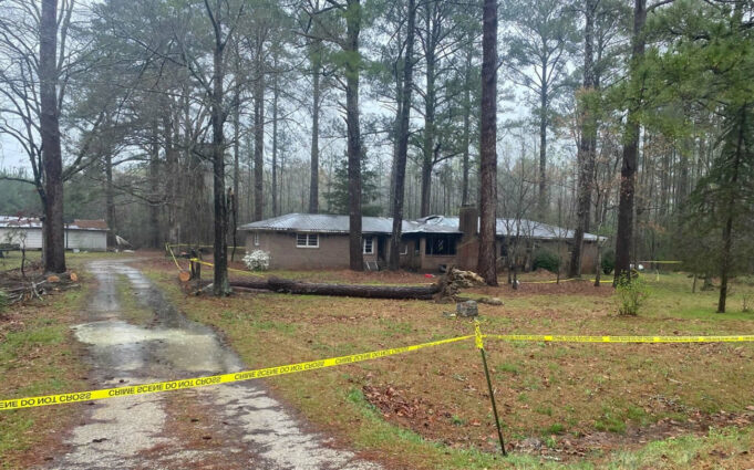 Un hombre y una mujer de 90 años murieron en incendio en Calhoun Un hombre y una mujer de 90 años murieron en incendio en Calhoun