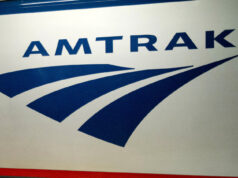 Un tren de Amtrak con 164 pasajeros choca con un vehículo en Alabama Un tren de Amtrak con 164 pasajeros choca con un vehículo en Alabama
