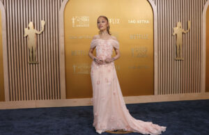 Ariana Grande enfrenta su divorcio y sana en la versión extendida de ‘Eternal Sunshine’ Ariana Grande enfrenta su divorcio y sana en la versión extendida de 'Eternal Sunshine'