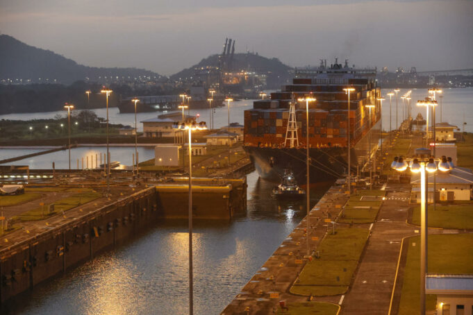 El Canal de Panamá crea un espacio exclusivo para buques de bajas emisiones El Canal de Panamá crea un espacio exclusivo para buques de bajas emisiones