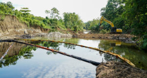 El reciente derrame en Ecuador ha alcanzado más de 25.000 barriles de petróleo El reciente derrame en Ecuador ha alcanzado más de 25.000 barriles de petróleo