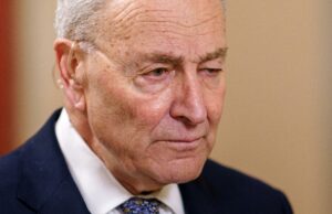 El respaldo a los presupuestos de Trump divide a los demócratas en el Congreso El respaldo a los presupuestos de Trump divide a los demócratas en el Congreso