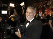 George Clooney afirma que, a sus 63 años, ya no interpretará más películas románticas George Clooney afirma que, a sus 63 años, ya no interpretará más películas románticas