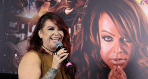 Jacqie Rivera presenta su primer álbum con la esperanza de conquistar México Jacqie Rivera presenta su primer álbum con la esperanza de conquistar México