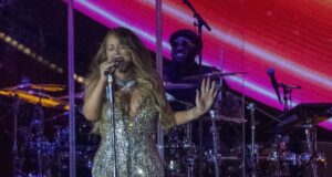 Mariah Carey gana la demanda sobre los derechos de su éxito navideño Mariah Carey gana la demanda sobre los derechos de su éxito navideño