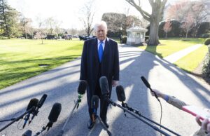 Trump despide a casi toda la división de derechos civiles del Departamento de Seguridad Trump despide a casi toda la división de derechos civiles del Departamento de Seguridad