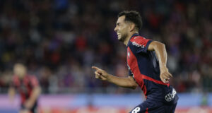 2-2. Sporting Cristal da la sorpresa ante Cerro Porteño y obtiene su primer punto 2-2. Sporting Cristal da la sorpresa ante Cerro Porteño y obtiene su primer punto