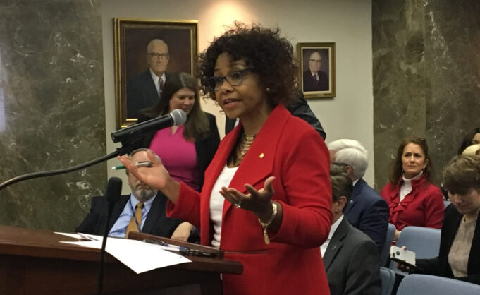 Alabama aprueba por unanimidad ley que otorga cobertura de Medicaid a embarazadas Alabama aprueba por unanimidad ley que otorga cobertura de Medicaid a embarazadas