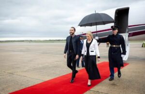 Bukele llega a Washington; Trump lo llama “presidente B” y espera reunión Bukele llega a Washington; Trump lo llama “presidente B” y espera reunión