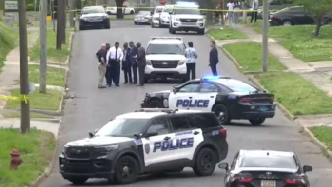 Hallan a hombre muerto a tiros dentro de una casa abandonada Hallan a hombre muerto a tiros dentro de una casa abandonada