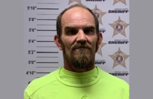 Hombre de Hartselle acusado por drogas y niños viviendo entre heces en casa Hombre de Hartselle acusado por drogas y niños viviendo entre heces en casa