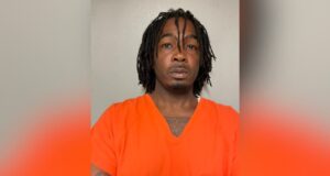 Hombre detenido tras el asesinato de una joven en Pleasant Grove Hombre detenido tras el asesinato de una joven en Pleasant Grove