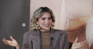 Adriana Lucía critica la “voracidad del consumo” en la música porque limita la creatividad Adriana Lucía critica la "voracidad del consumo" en la música porque limita la creatividad