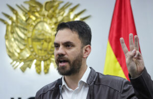 Arrestan a peruano en Bolivia por supuesto tráfico de menores hacia Perú Arrestan a peruano en Bolivia por supuesto tráfico de menores hacia Perú